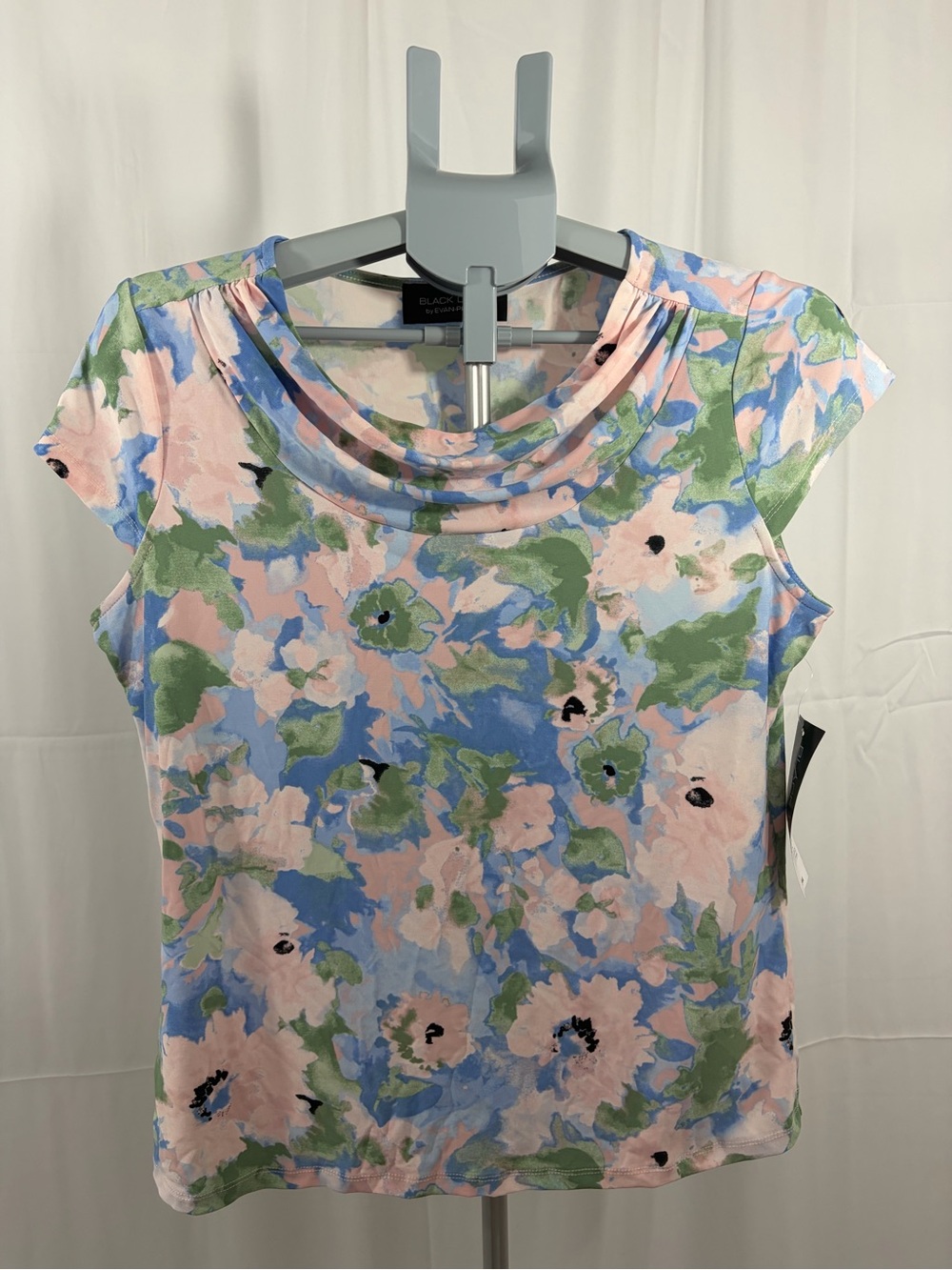 NWT Black Label Women’s Size Large Floral Pastel Cowl Neck Blouse